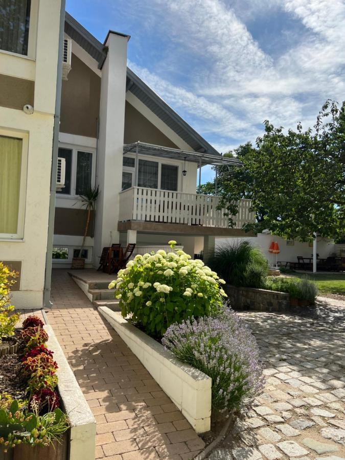 Spirit Homes Apartments Orosháza Εξωτερικό φωτογραφία