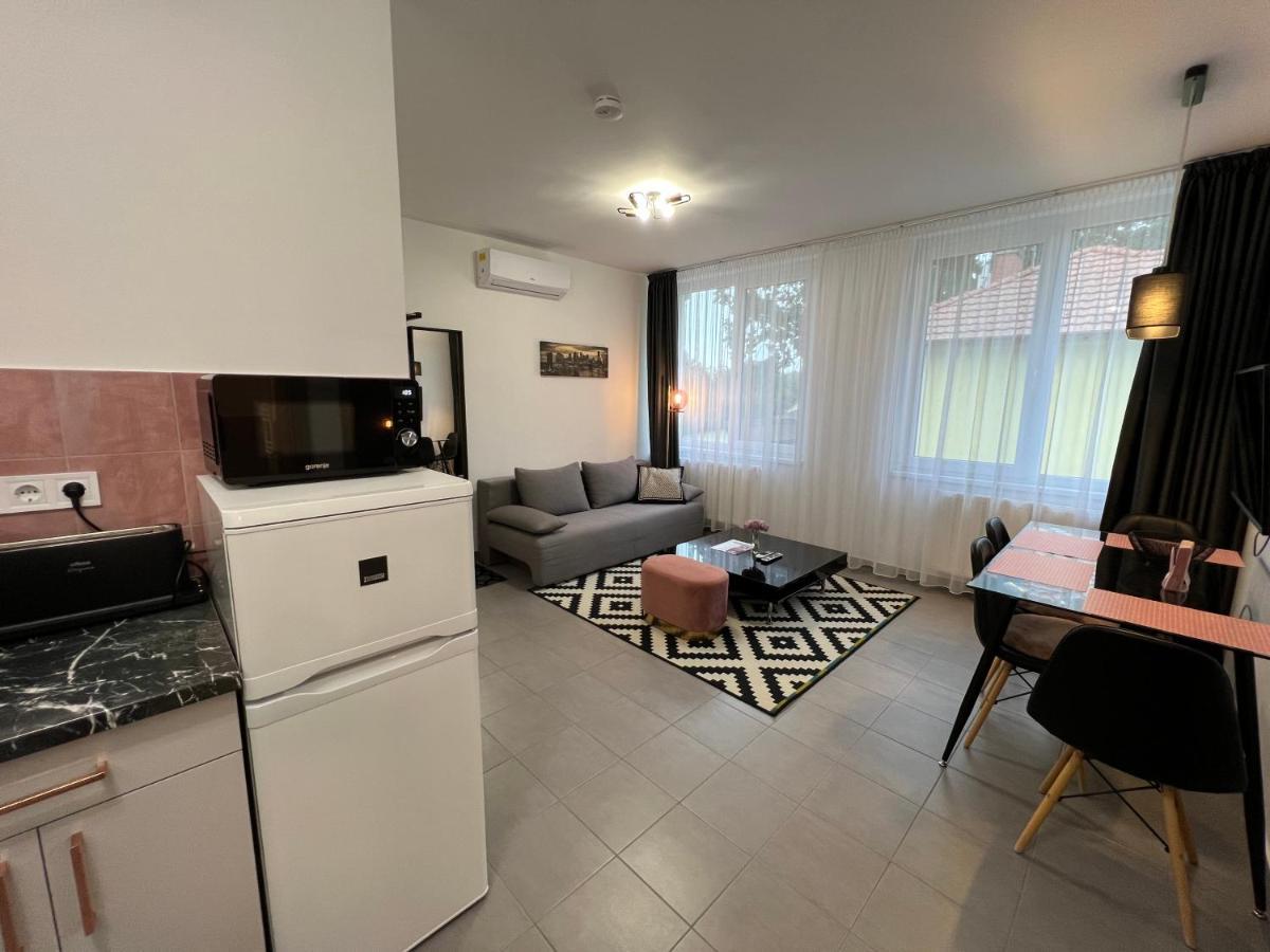 Spirit Homes Apartments Orosháza Εξωτερικό φωτογραφία