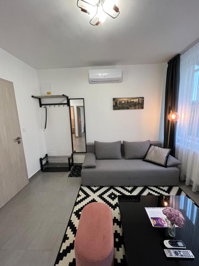 Spirit Homes Apartments Orosháza Εξωτερικό φωτογραφία